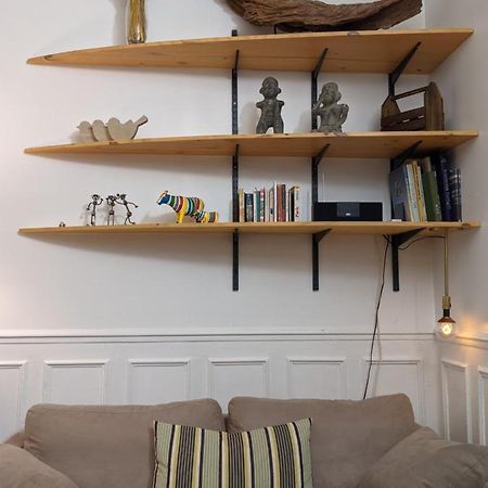 Private Acces To The All Flat. Charming Parisian. Buitenkant foto